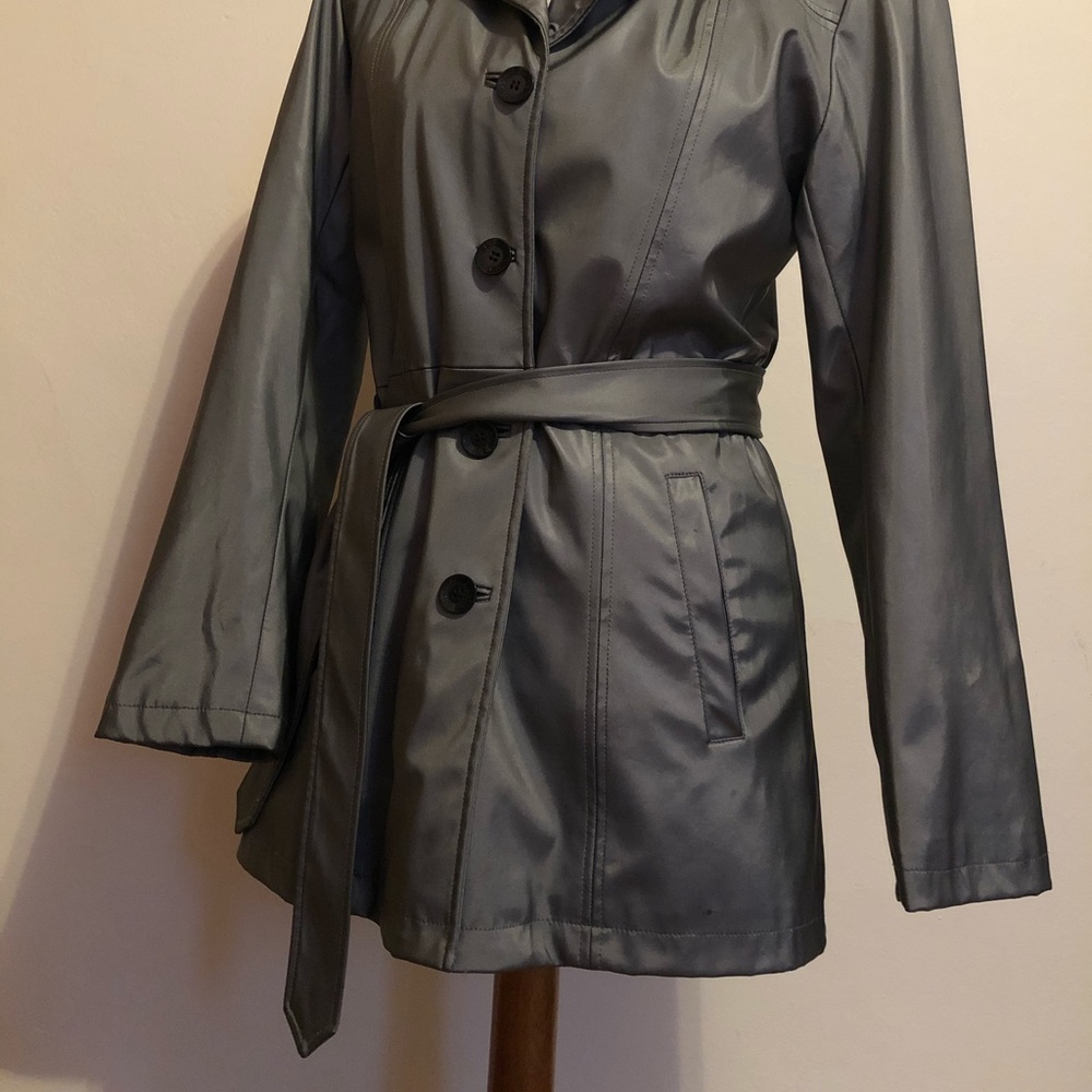 Braetan Size Small Silver Metallic Jacket - Picture 9 of 12